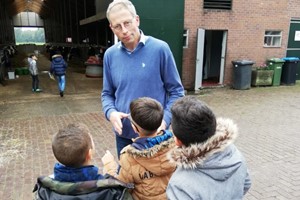 Kiekeboer'n bij Melkveebedrijf Hobbelt